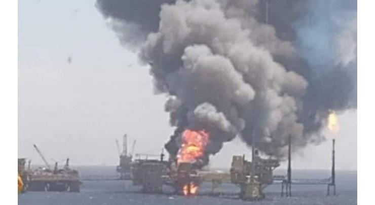 One dead, five missing in Mexican offshore platform fire
