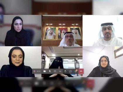 محاكم دبي تحتفل بيوم المرأة الإماراتية