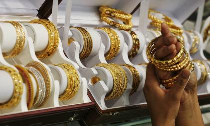 1 tola gold price in pakistan today 2021