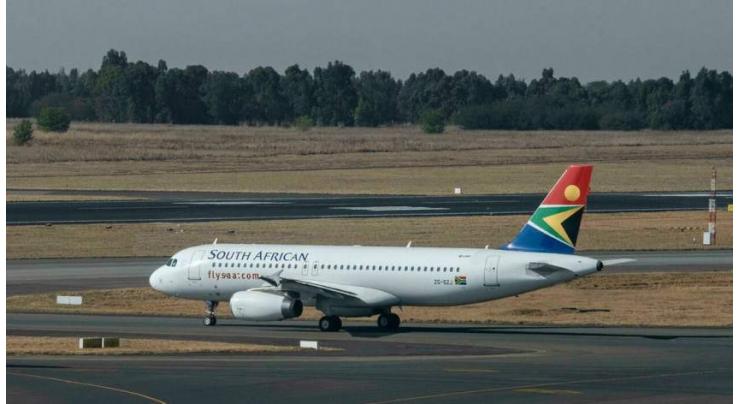 South African Airways resumes flights after bankruptcy
