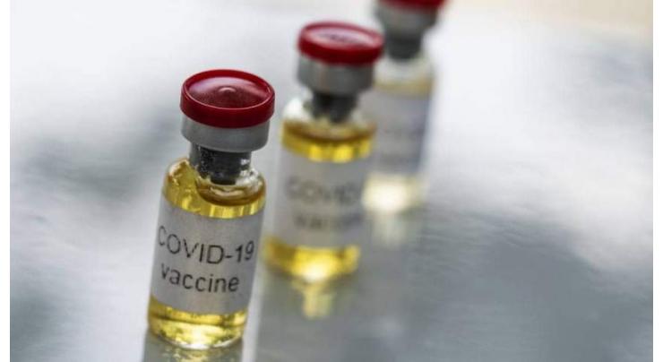 Russia's Health Ministry Got Documents for Registration of COVID-19 Vaccine for Teenagers