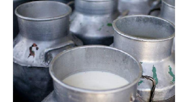 1200 liters adulterated milk discarded
