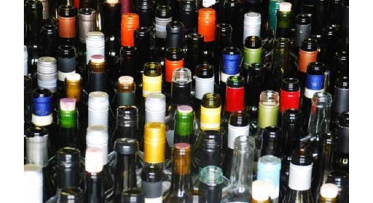 Pak Navy, Custom seize 5400 bottles of liquor at Sea
