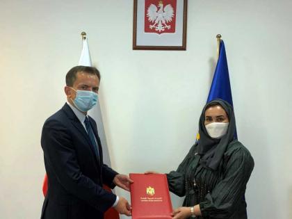 ‎سفيرة الإمارات لدى بولندا تقدم نسخة من أوراق اعتمادها