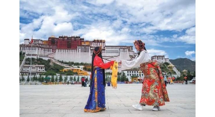 Tibet sees rise in tourist arrivals in first 8 months
