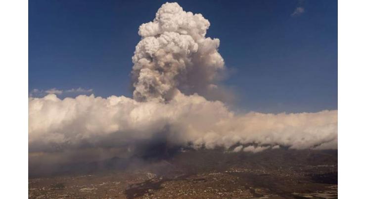 Volcanic ash cloud closes airport in La Palma: officials
