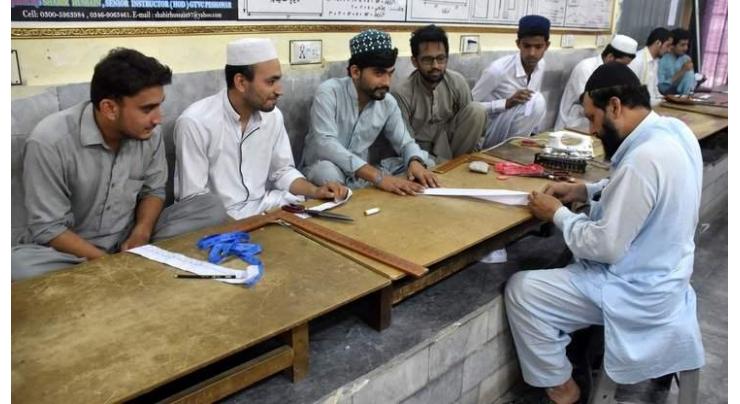 61 faculty members of KP vocational institutes completes foreign training
