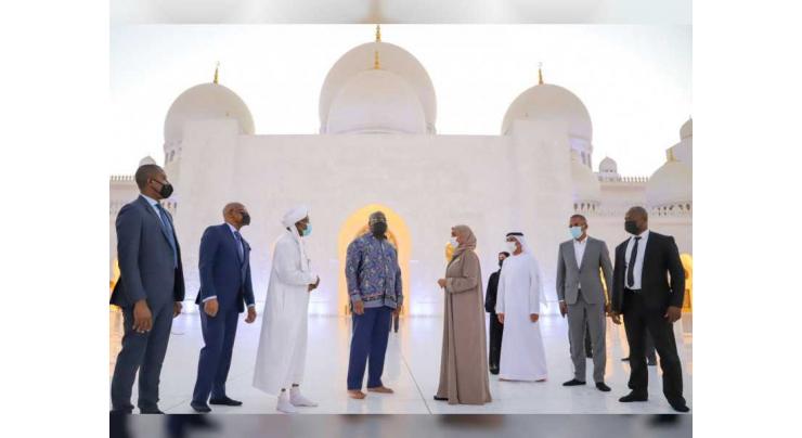 DRC&#039;s President visits Sheikh Zayed Grand Mosque