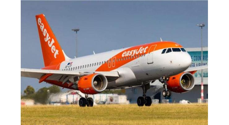 EasyJet eyes narrowing losses with recovery 'underway'
