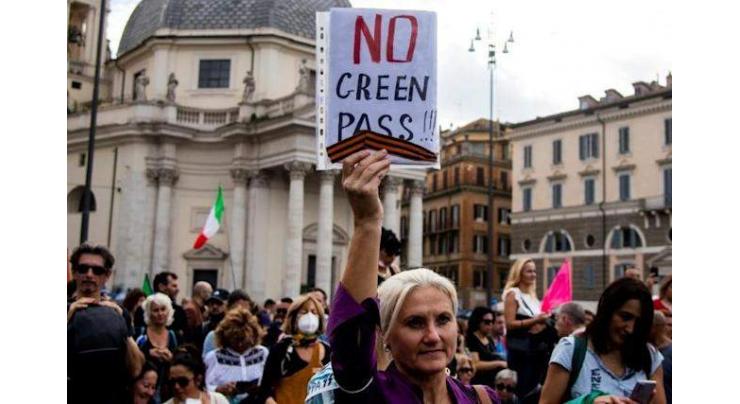 Fears of 'chaos' as Italy adopts tough Covid pass regime
