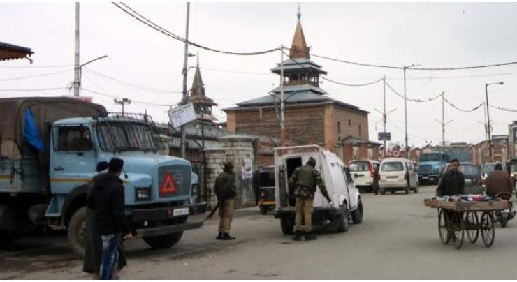 Indian Occupied forces disallow Jumma prayer at Jamia Mosque
