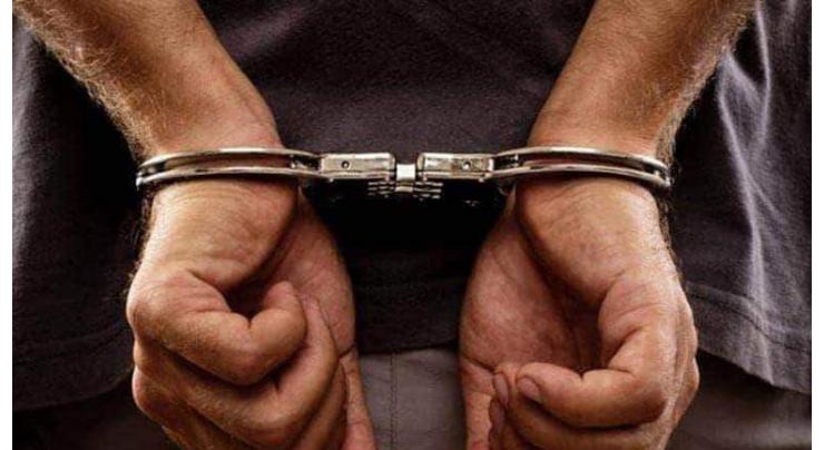 24 drug peddlers, bootleggers arrested; over 6 kg charras, 37 liters liquor recovered
