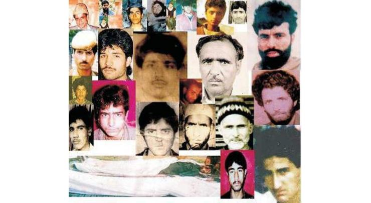 APHC, other leaders pay tributes to Bijbehara martyrs of Oct 1993
