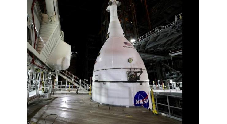 US Completes Orion Spacecraft Stacking on Mega Moon Rocket for Artemis Mission - NASA