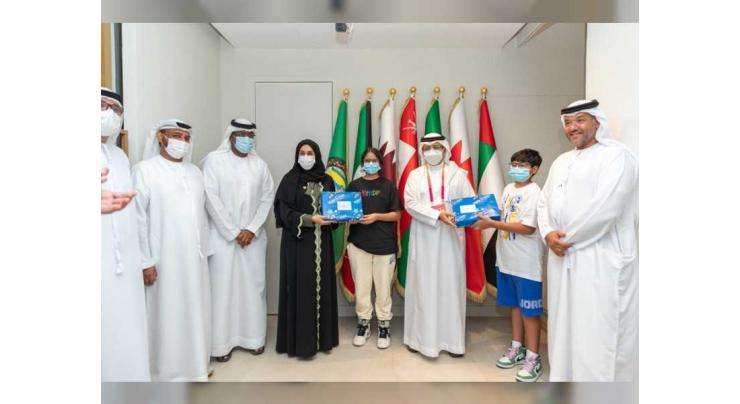 Hessa Buhumaid participates in &#039;Make-A-Wish&#039; event for first two children in Expo