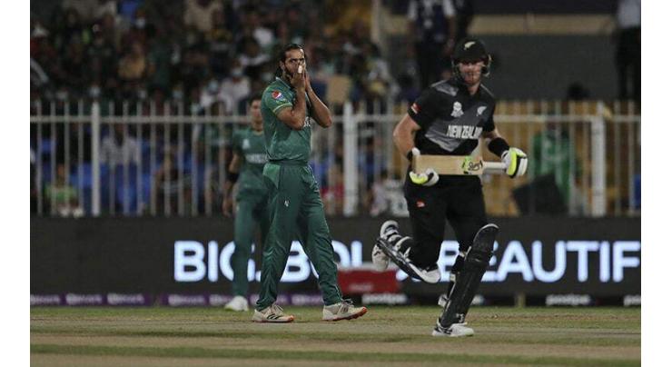 Pakistan keep New Zealand in check at Sharjah
