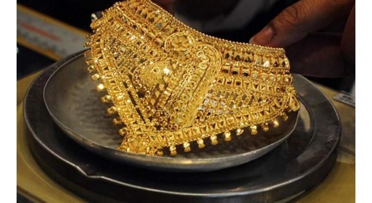 Gold prices decline by Rs3,550 per tola 28 Oct 2021
