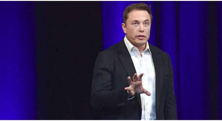 Tesla's Elon Musk downplays deal to supply cars to Hertz
