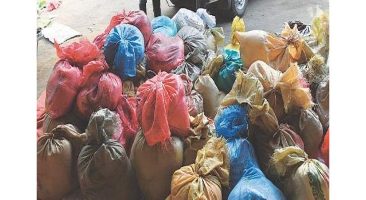Relief goods distribution to affected people in Harnai underway: DC
