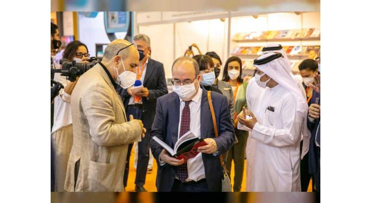 Spain&#039;s Minister of Culture and Sports visits Sharjah International Book Fair 2021