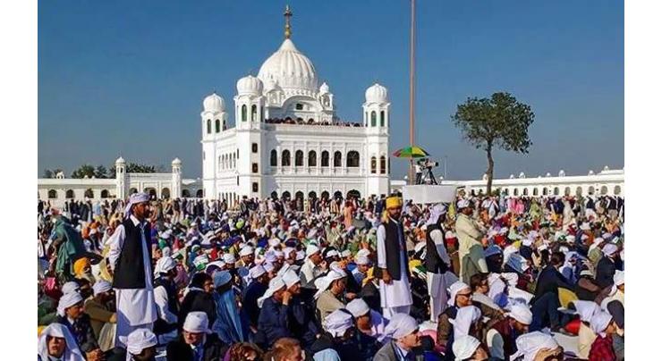 Sikh Yatrees thank Pakistan for Kartarpur Corridor, warm reception
