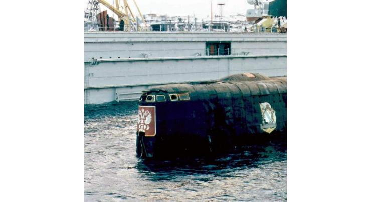 Kremlin Not Commenting on Alternative Versions of Kursk Submarine Disaster