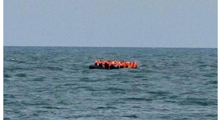 France says 5 migrants dead after boat sinks in Channel
