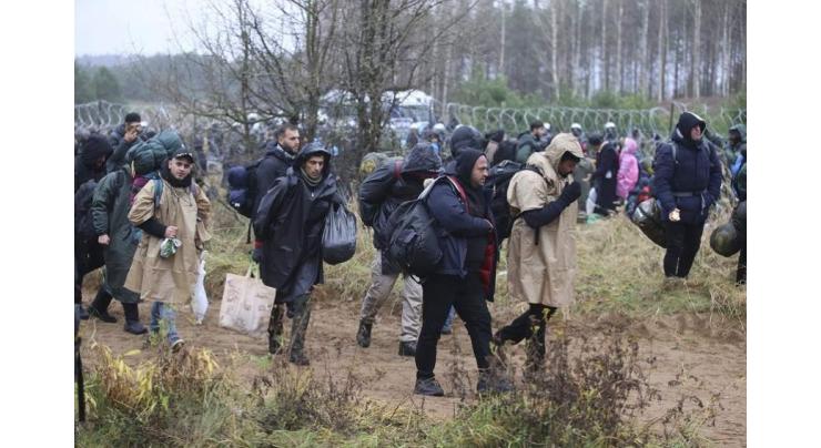 Migrants Face Human Rights Abuses on Both Sides of Poland-Belarus Border - Rights Group