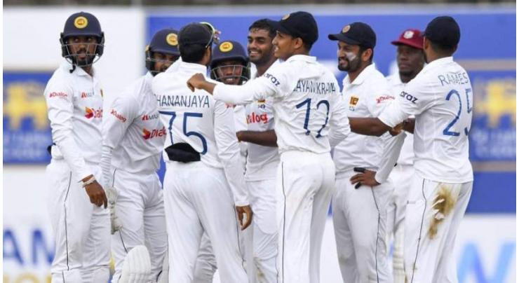 West Indies hang on to reach lunch at 125-7 against Sri Lanka
