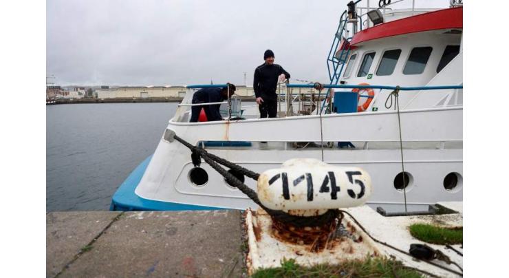 French fishermen to blockade Channel Tunnel freight, ferries
