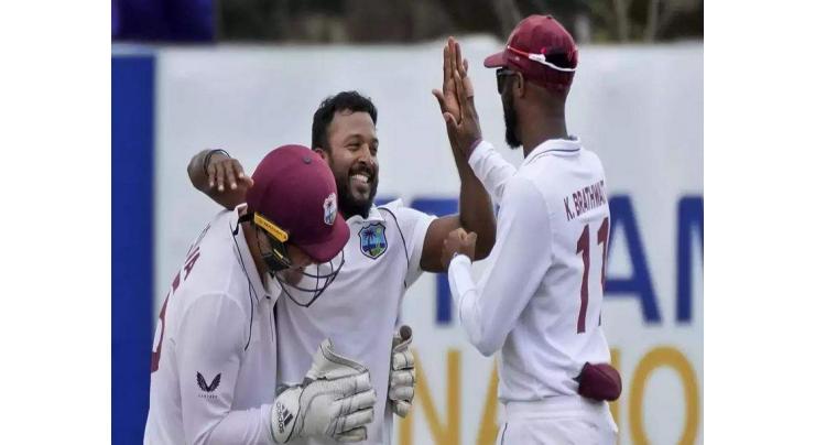 Permaul's five-wicket comeback haul puts Sri Lanka in trouble
