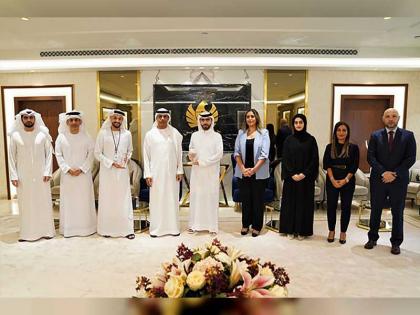 جمارك دبي تحصد المركز الأول في جائزتين من المعهد المعتمد لتنمية وتطوير الموارد البشرية