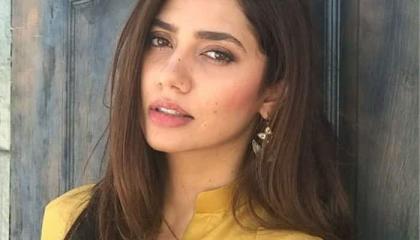 Mahira Khan faces criticism for promoting emotionally ‘abusive relationships'