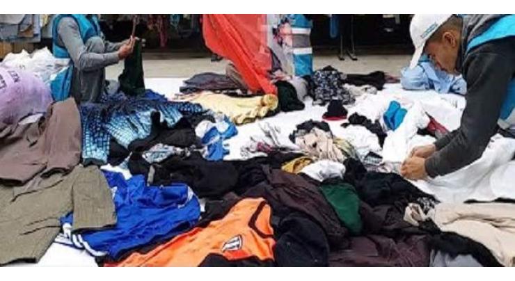 Temporary Ehsaas bazar set up to distribute warm clothes, shoes among poor
