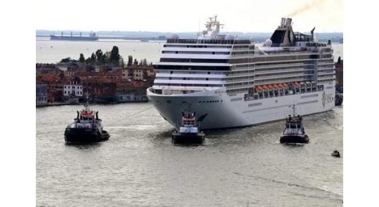 Italy agrees compensation over Venice cruise ship ban
