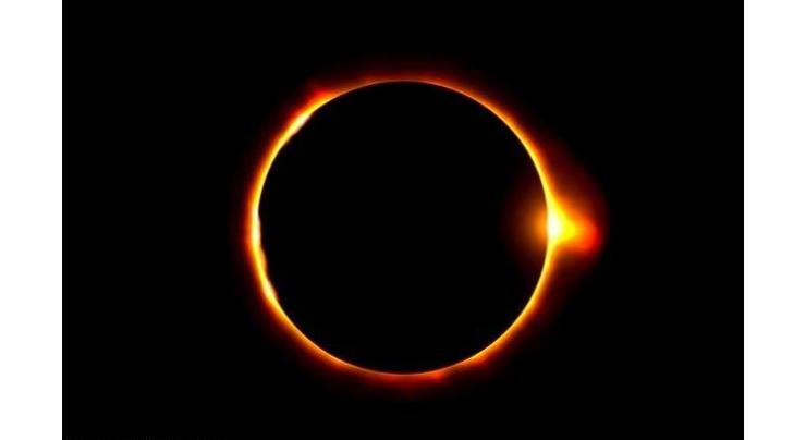Total solar eclipse plunges Antarctica into darkness
