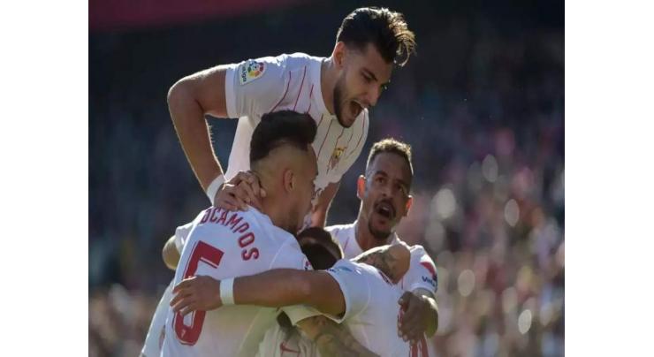 Sevilla move into second after edging past Villarreal
