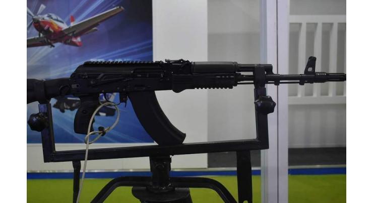 Moscow, New Delhi Sign Deal to Produce AK-203 Assault Rifles in India - Official