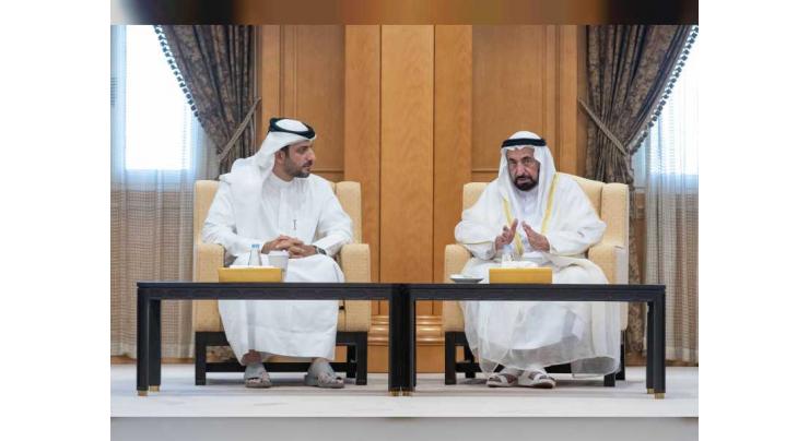Sharjah Ruler meets President, Board of Trustees of UoS