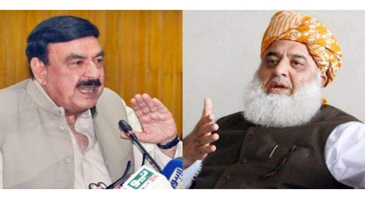 Fazlur Rehman telephones Sheikh Rashid on death of his elder brother
