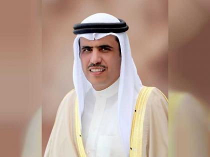 وزير الإعلام البحريني: نشارك الإمارات احتفالاتها بعيد الاتحاد الخمسين انطلاقا من عمق الروابط الأخوية
