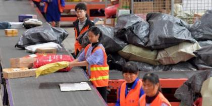 China's courier sector continues to grow in November
