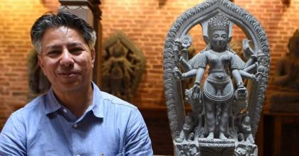 Stolen Nepali statue returns to its temple after decades in US
