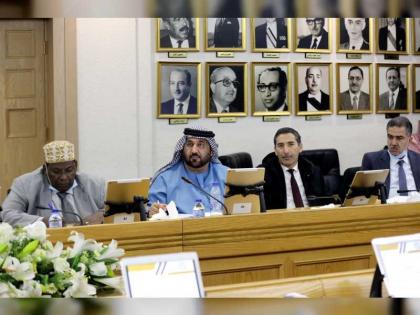 الإمارات تشارك في اجتماع للبرلمان العربي في عمان 