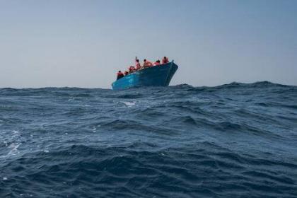MSF Charity Ship Brings Over 550 Refugees Rescued at Sea to Sicily - Reports