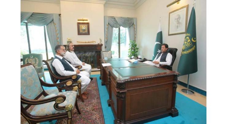 AJK PM calls on Prime Minister Imran Khan:  Discusses upcoming civic polls, promotion of tourism in AJK:
