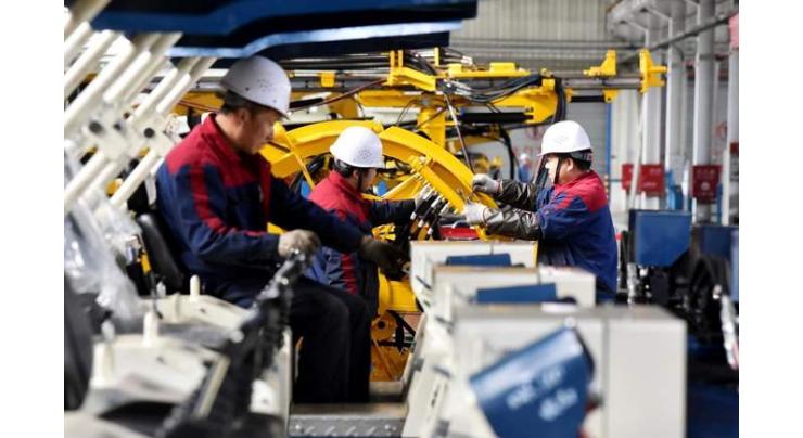 China's industrial output up 9.6 pct in 2021

