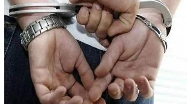 Vehari police arrest 15 criminals, recovers narcotics
