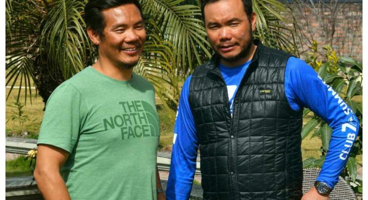 Sherpa sibling daredavils aim for 'Grand Slam'
