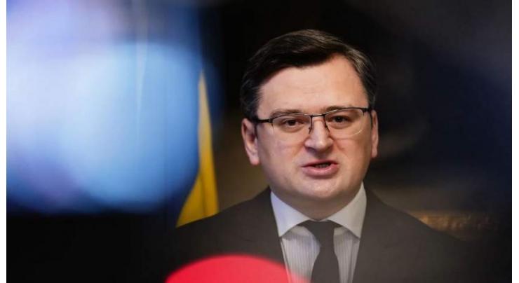 Ukraine welcomes February talks with Russia to defuse crisis
